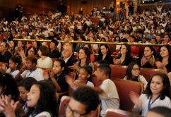 Fussesp e Secretaria da Cultura levam mil crianças para o teatro