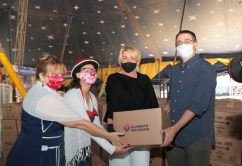 Fundo Social e Secretaria de Cultura e Economia Criativa distribuem cestas básicas a circos da capital