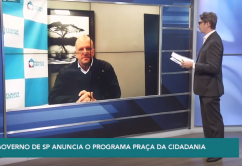 Fernando Chucre faz uma explanação do programa “Praça da Cidadania” para a TV ALESP