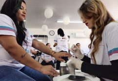 Em comemoração ao Dia da Manicure, Fundo Social de São Paulo leva alunos para Workshop na EBC Ikesaki da Vila Maria