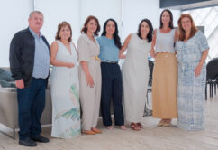 Primeira-dama Cristiane Freitas recebe lideranças municipais para encerramento do 15º ciclo do Caminho da Capacitação